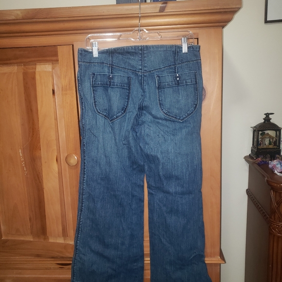 Old Navy lowest rise jeans - Picture 4 of 4
